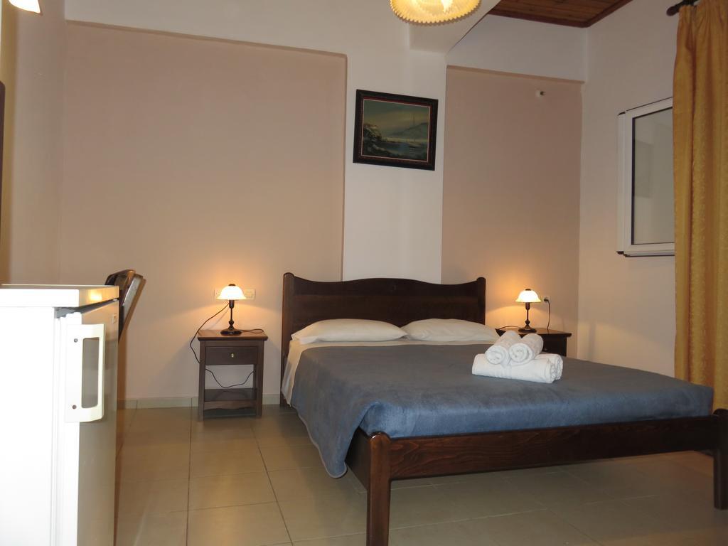 Frosso'S Apartments Kokkini Hani Dış mekan fotoğraf