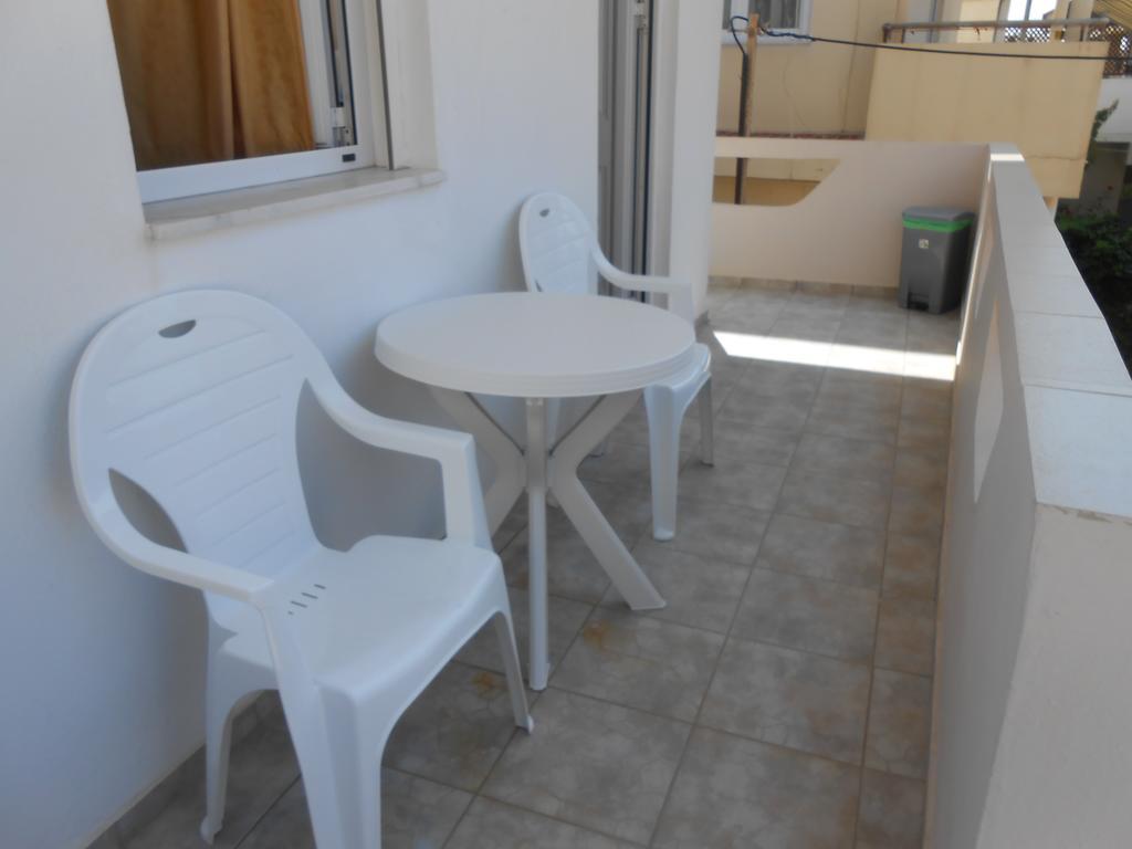 Frosso'S Apartments Kokkini Hani Dış mekan fotoğraf