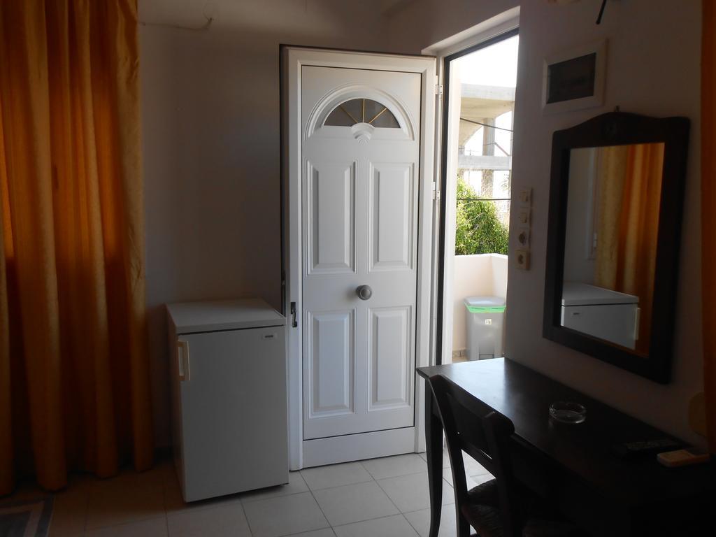 Frosso'S Apartments Kokkini Hani Dış mekan fotoğraf